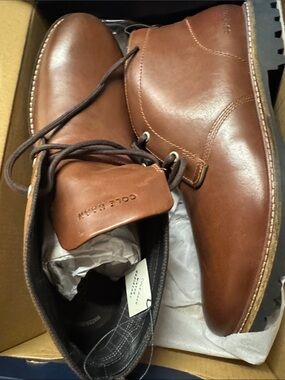 Cole Haan Men’s Chestnut Brown Leather Chukka Boots